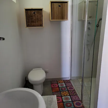 Maison De Louna