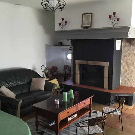 דירה Maison De Louna *